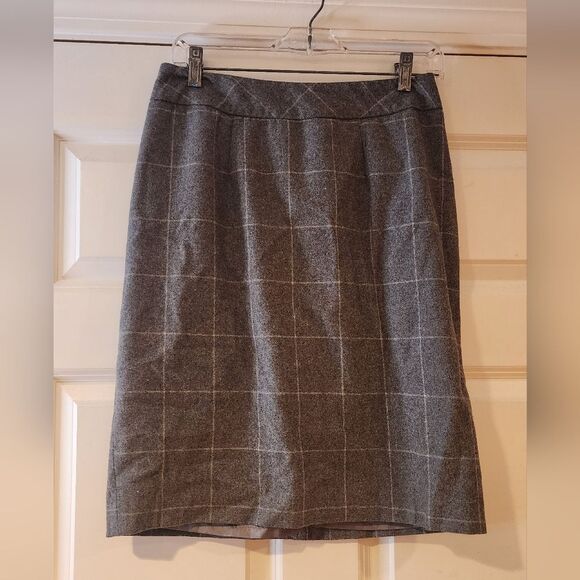 Chadwicks of Boston gray plaid wool blend knee length lined skirt Size 4 - Picture 1 of 6